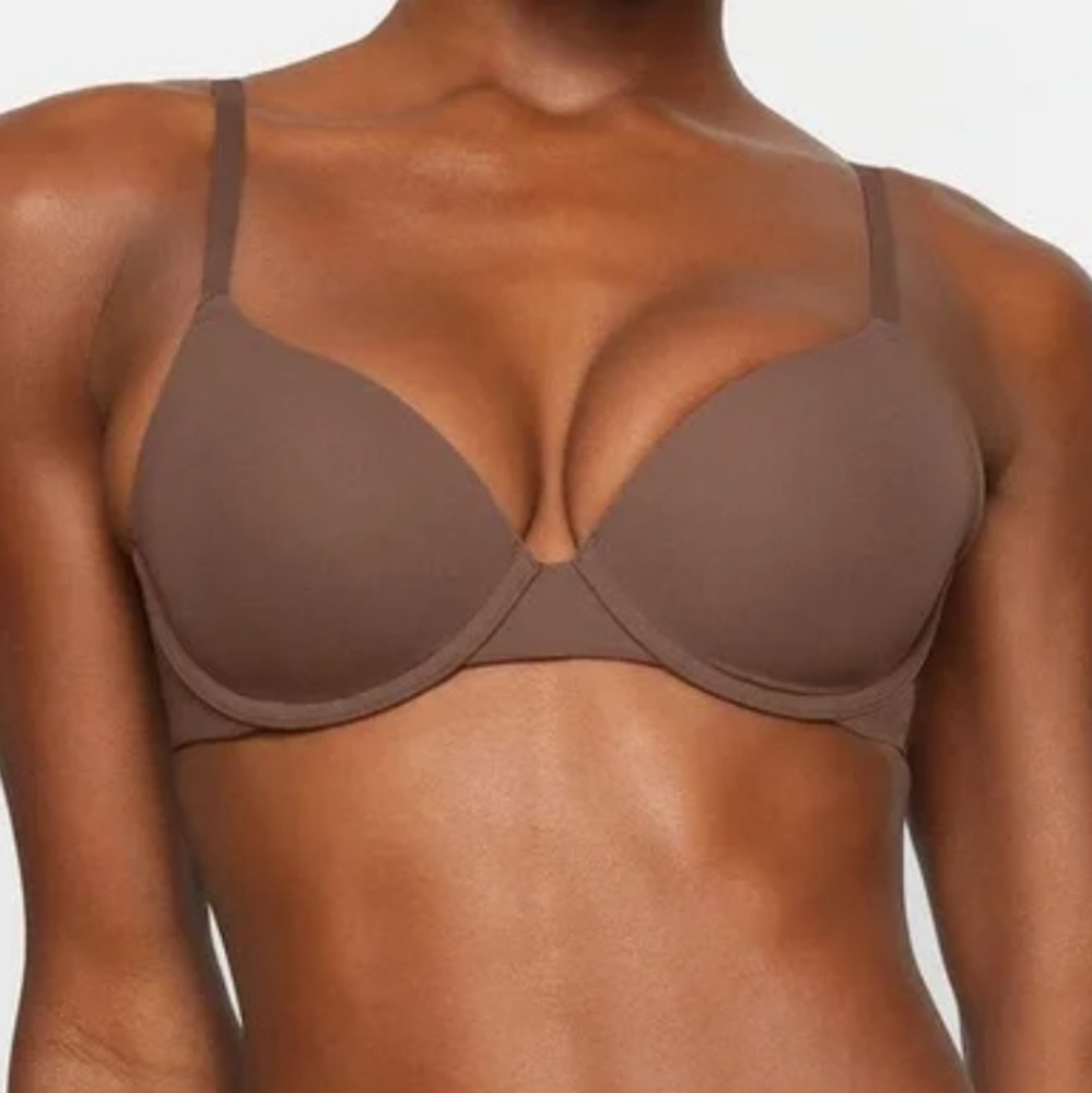SKIMS Brown T-Shirt Bra Seamless Support